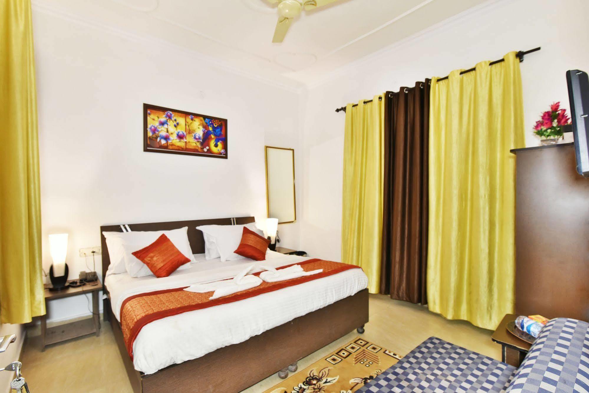 Hotel Sham Villa Амритсар Екстериор снимка