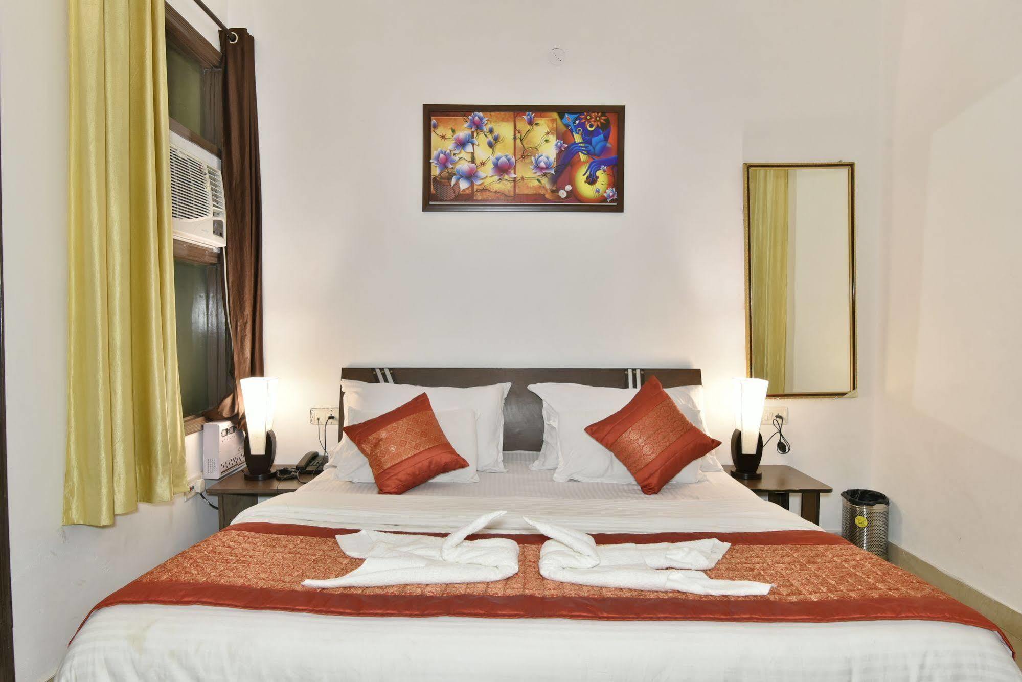 Hotel Sham Villa Амритсар Екстериор снимка